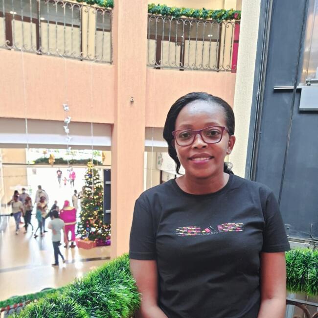 Babysitter em Amadora: ROSALIA