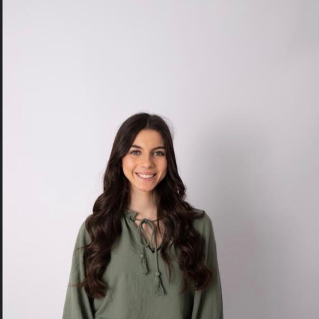 Babysitter in Marseille: Fiona