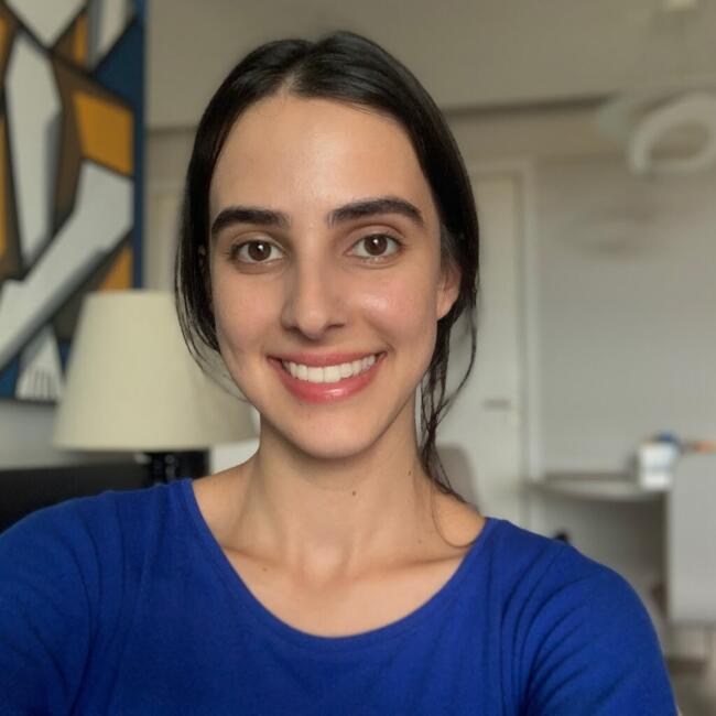 Babysitter in Reims: Bruna