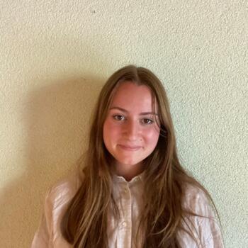 Babysitter in Wien: Julia