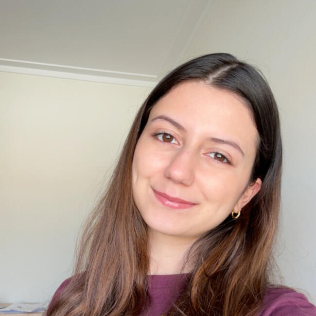 Babysitter in Coimbra: Maria Eduarda