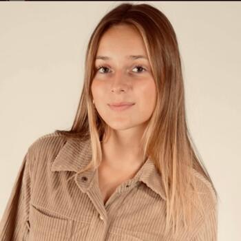 Babysitter in Tosse: Ella