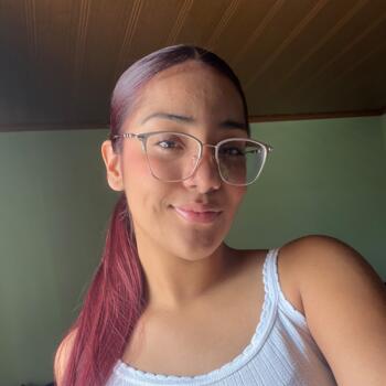 Niñera en Cartago: Abby