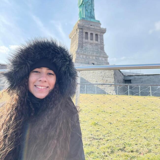 Babysitter in Kissimmee (Florida): Mia