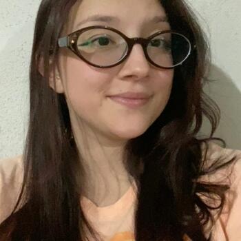 Babysitter Pouso Alegre: Jayne
