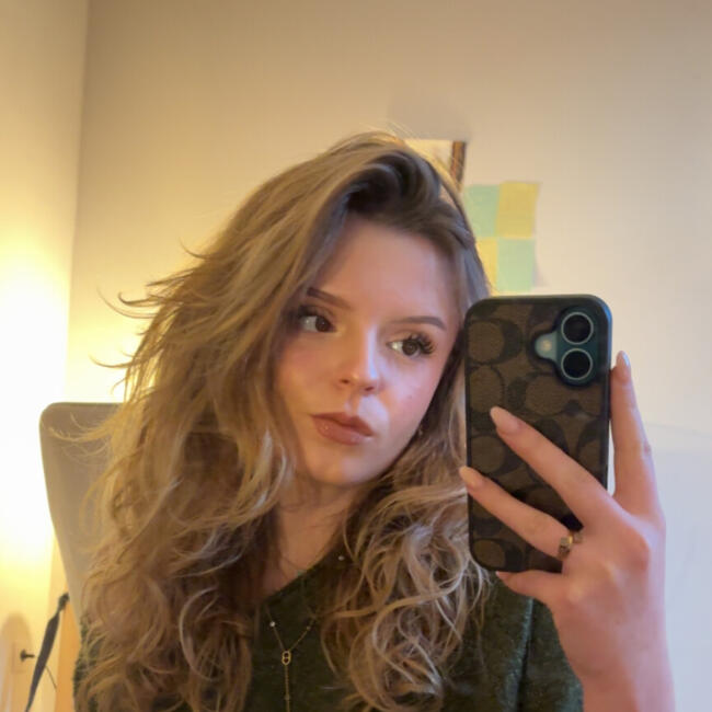 Babysitter in Lille: Yvonne