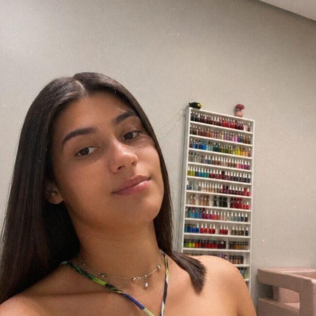 Babá em Mineiros: Maria Eduarda