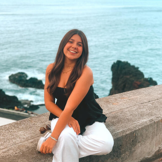 Babysitter in Lisbon: Francisca