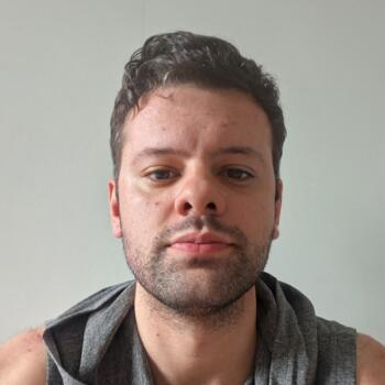 Babysitting job in Volta Redonda: babysitting job Gustavo