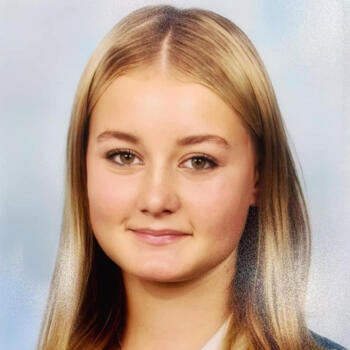 Babysitter Brisbane: Evie