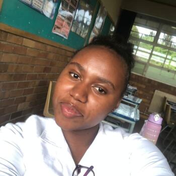 Babysitter in Alberton: Lerato