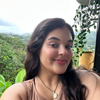 Niñera Bayamón: Shalyzbeth