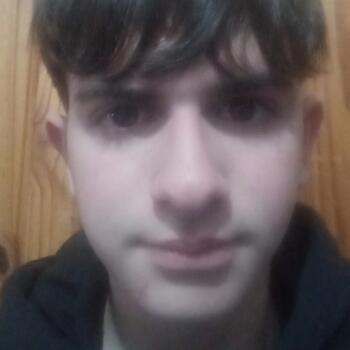 Babysitter in Villa Mercedes: Lautaro leyria