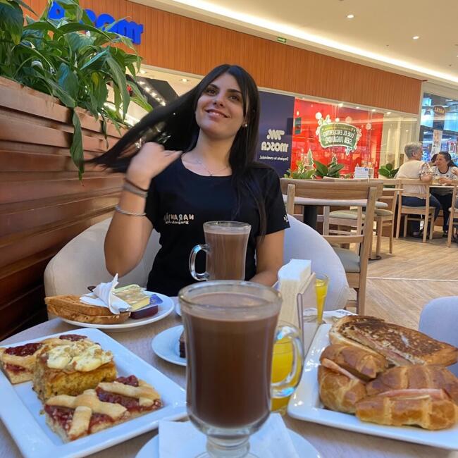 Niñera en Ciudad de la Costa: Camila