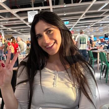 Babysitter in Mortsel: Chaja Diana