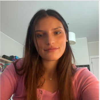 Babysitter em Lisboa: Bruna