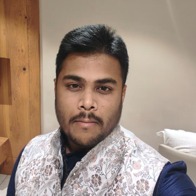पिंपरी-चिंचवड में बेबीसिटिंग की नौकरी: Prasanna