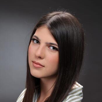 Bebisiterka u Sakule: Jovana