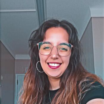 Babysitter Elvas: Laura