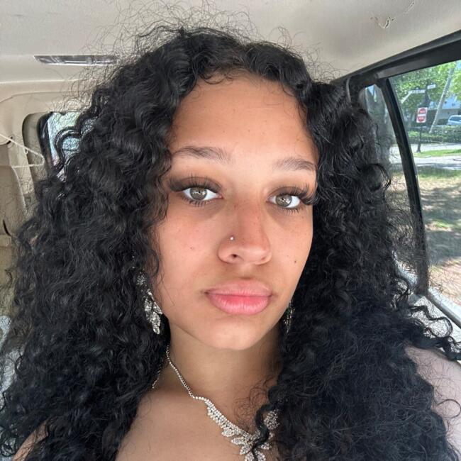 Babysitter in Naples (Florida): Keyara