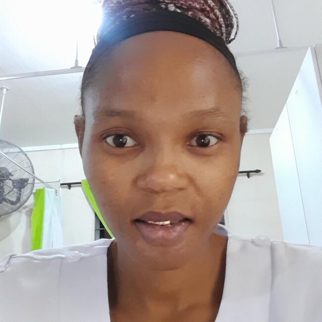 Babysitter in Newlands West: Zakithi