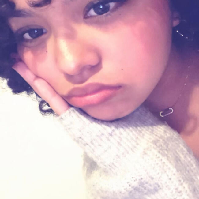 Babysitter in Tourcoing: Ibtii