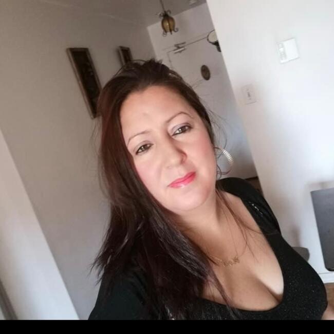 Gardienne d'enfants à Laval: Chema