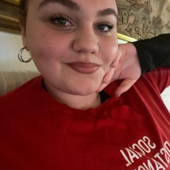 Babysitter in Pátrai: Κωνσταντίνα