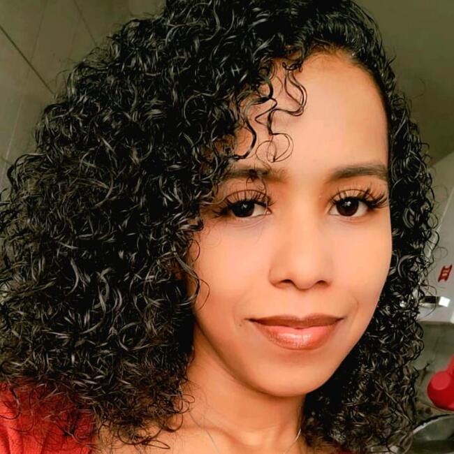 Babysitter in Brasília: Ingrid de Cassia