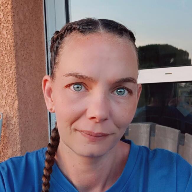 Babysitter in Villeneuve-Tolosane: Manon