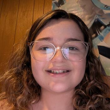 Babysitter in Omaha: Katie