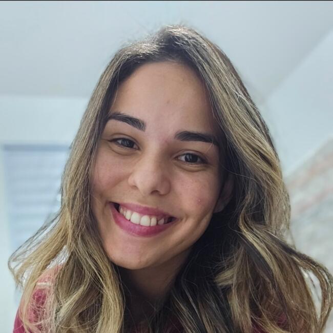 Babá em São José dos Campos: Priscila