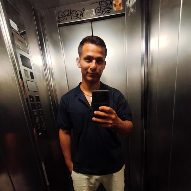 Babysitting job in Genoa: Antony