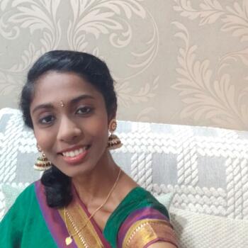Babysitter in Petaling Jaya: Harishinee