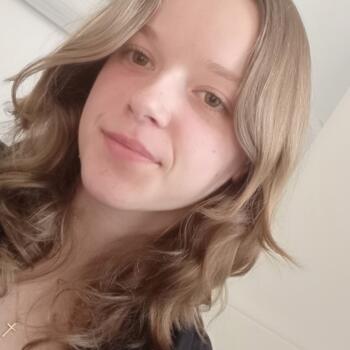 Babysitter in Helsinki: Jill