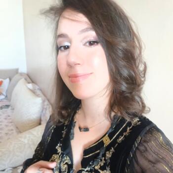 Babysitter in Ivry-sur-Seine: Khouloud