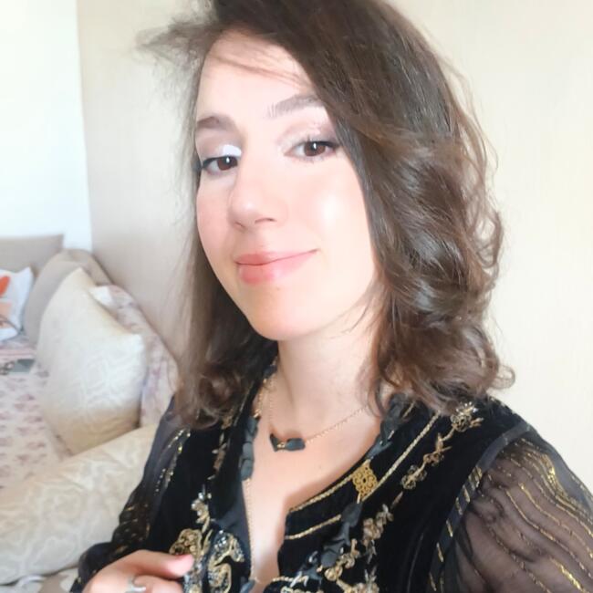 Babysitter in Ivry-sur-Seine: Khouloud