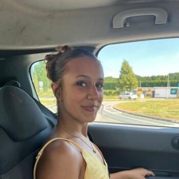 Babysitter in Hooglanderveen: Vienna