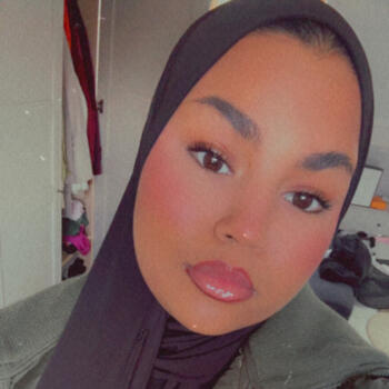 Babysitter Leuven: Mouna