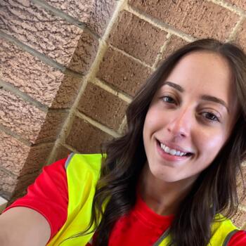 Canguro en Valencia: Emily