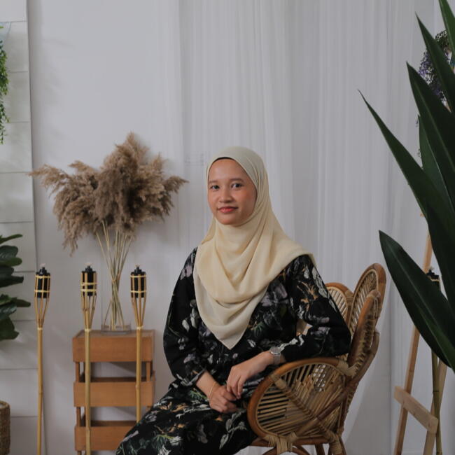 Babysitting job in Petaling Jaya: Nurull Farah Dillah