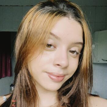 Babysitter in Cachoeiro de Itapemirim: Isabella jardim paulini