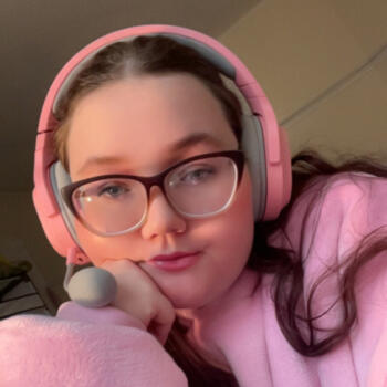 Babysitter in Quincy: Baylie