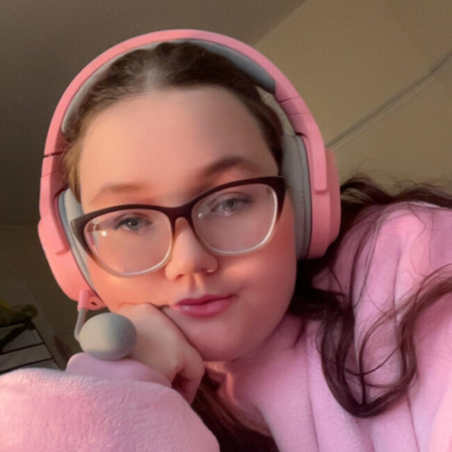 Babysitter in Quincy: Baylie