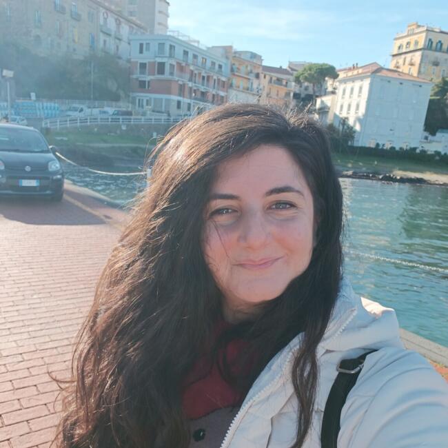 Babysitter a Agropoli: Licia