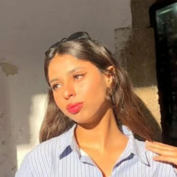 Babysitter in Agadir: Nour