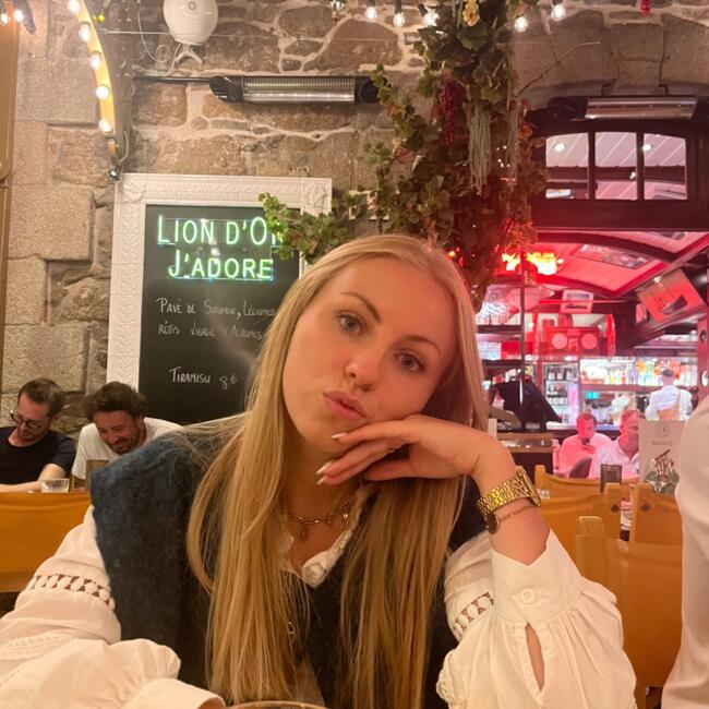 Babysitter in Angers: Mathéa