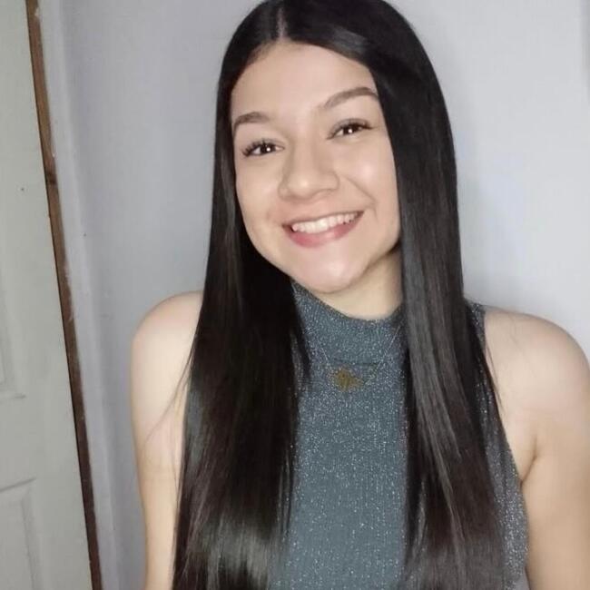 Niñera en San Antonio: Valeria