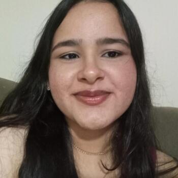 Babysitter in Vitória da Conquista: Leticia