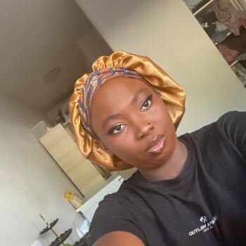 Babysitter in Orvault: KOROTOUM